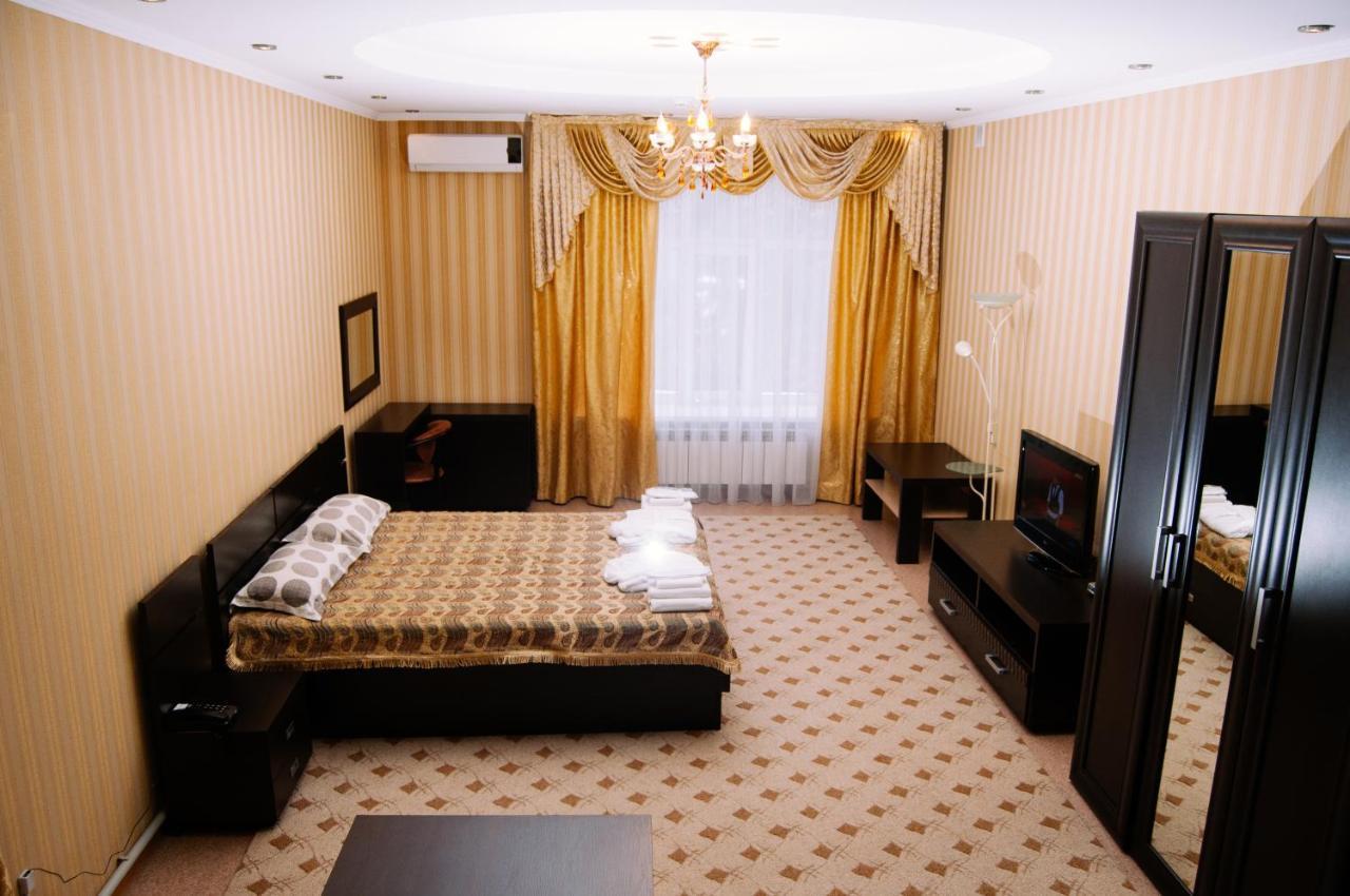 Mirage Hotel Qostanaj Exteriör bild